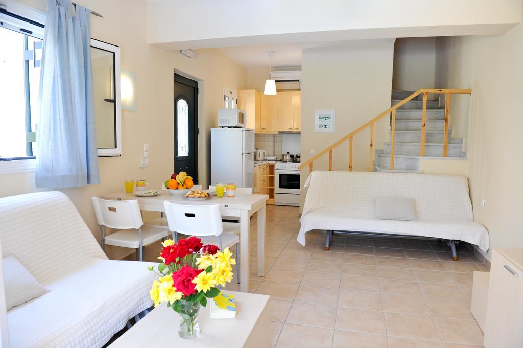 Heliotropia Houses Βασιλική Δωμάτιο φωτογραφία